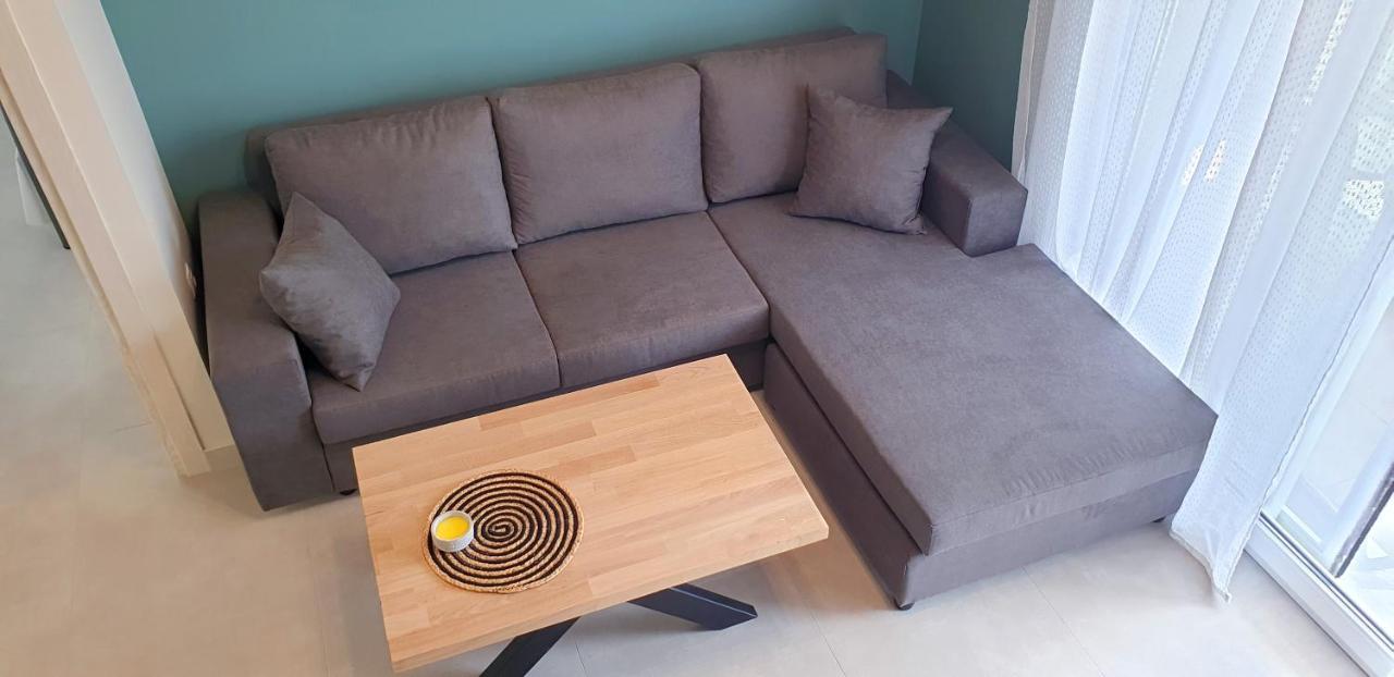 Aparthotel Almeta *