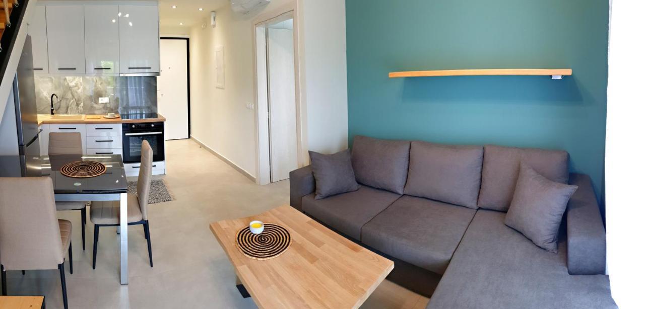 Aparthotel Almeta *